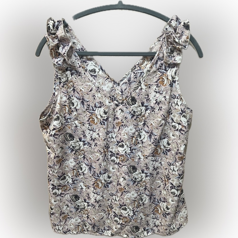 #65 New with tags, dressy, floral tank top